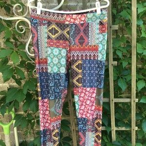 Multi Colour Leggings Size Large Pinks Blues Greens